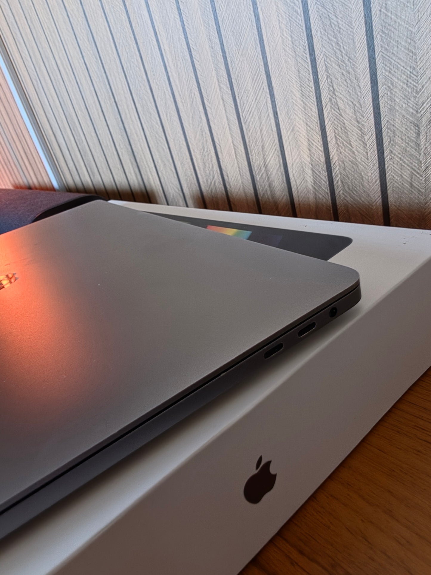 MacBook Pro 16” 2019 i7 + Radeon 5300M 4GB 🔥 16GB RAM 512GB SSD | 9/10 + Caja