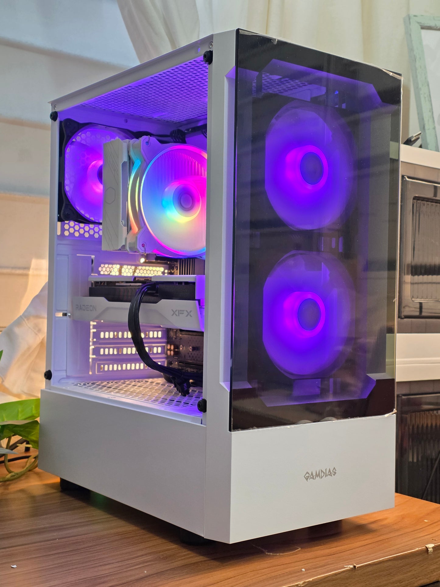🔥 Gaming PC Optimus Black | Ryzen 5 5500 | RX 9060 XT | 16GB | 1TB NVMe | Combo Monitor 24” + Teclado y Mouse RGB