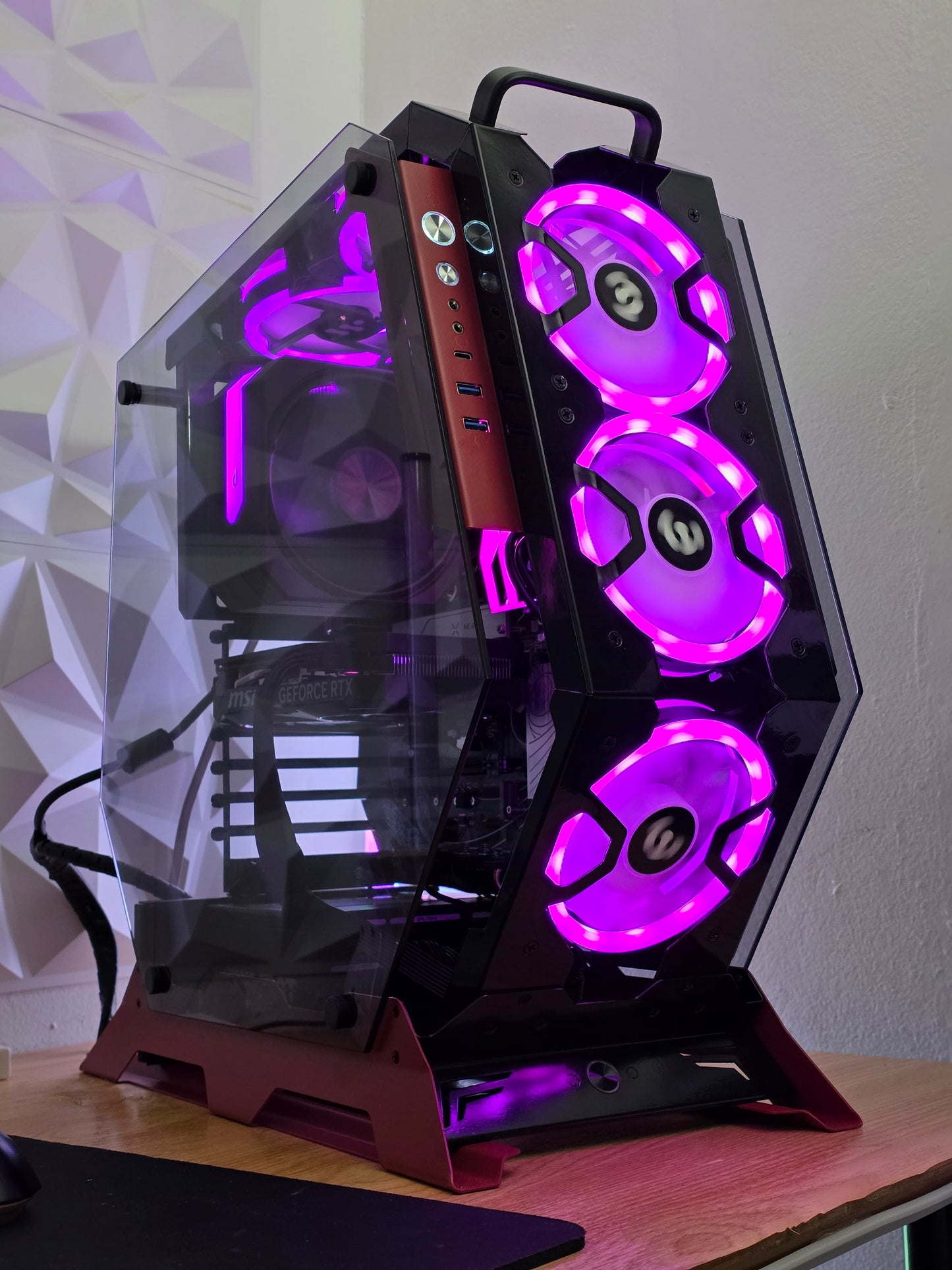 GAMING PC - RTX 4060 8 GB / RYZEN 7 7700 / 32 GB RAM DDR5 / 1 TB SSD