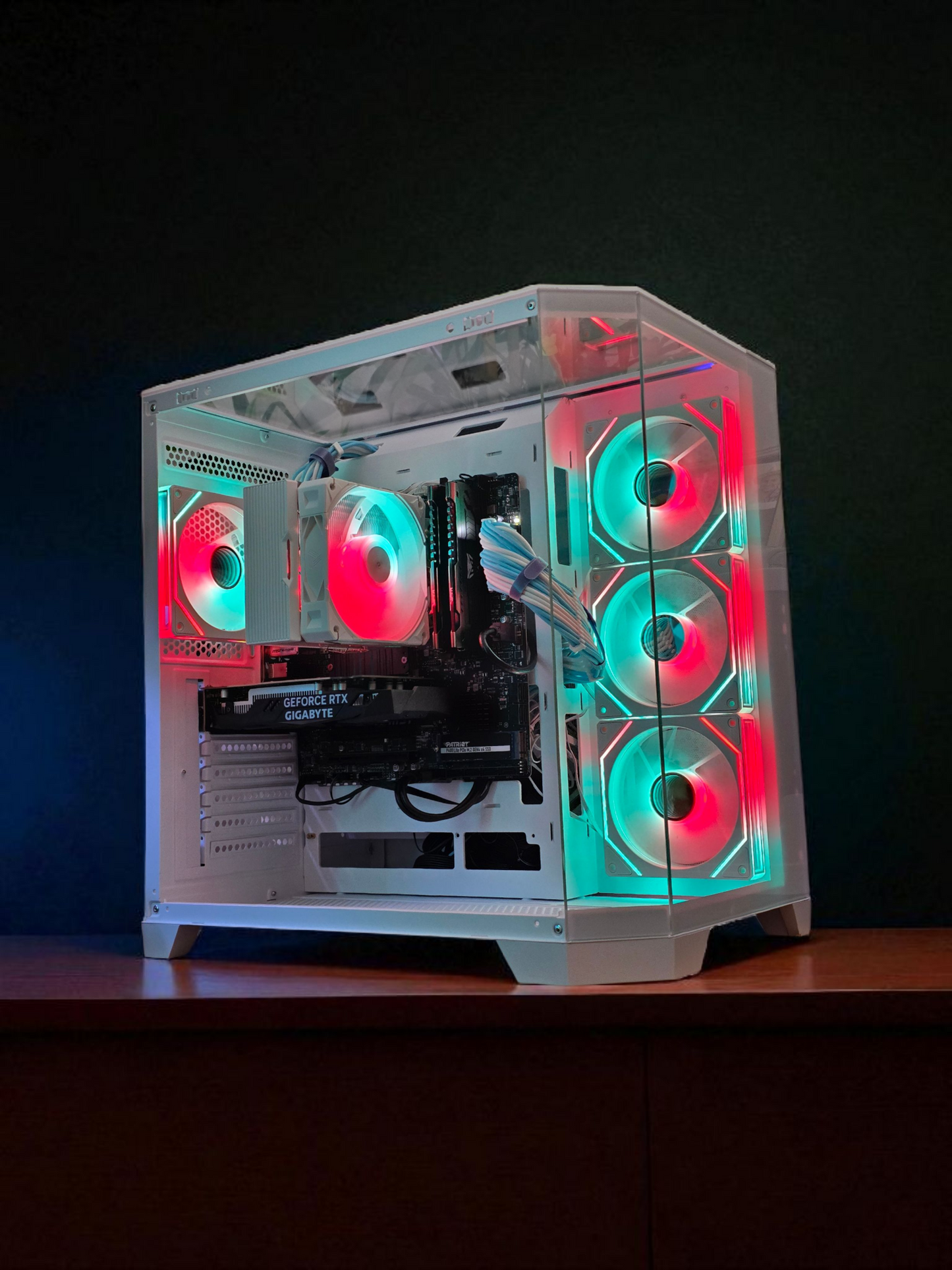 TitanForge 7600 – Gaming PC | Ryzen 5 7600 | RTX 5060 8GB | 16GB DDR5 | 1TB NVMe | 750W PSU