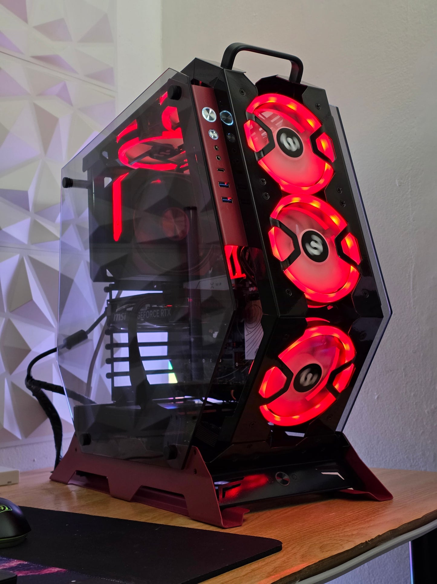 GAMING PC - RTX 4060 8 GB / RYZEN 7 7700 / 32 GB RAM DDR5 / 1 TB SSD
