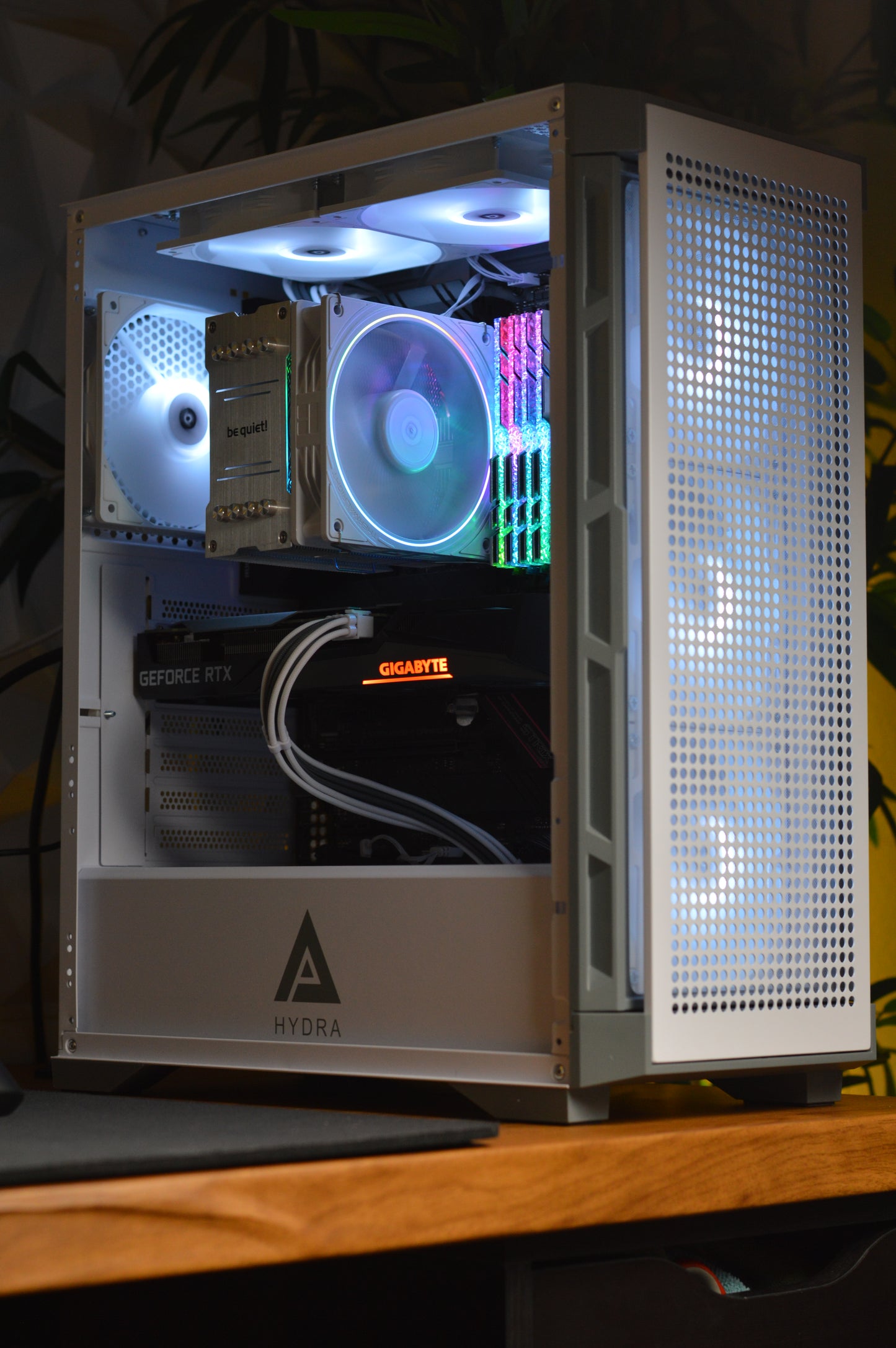🔥 Gaming PC Ryzen 7 5800X | RTX 3060 Ti | 32GB Royal | 1TB NVMe – Disponible al momento❗️