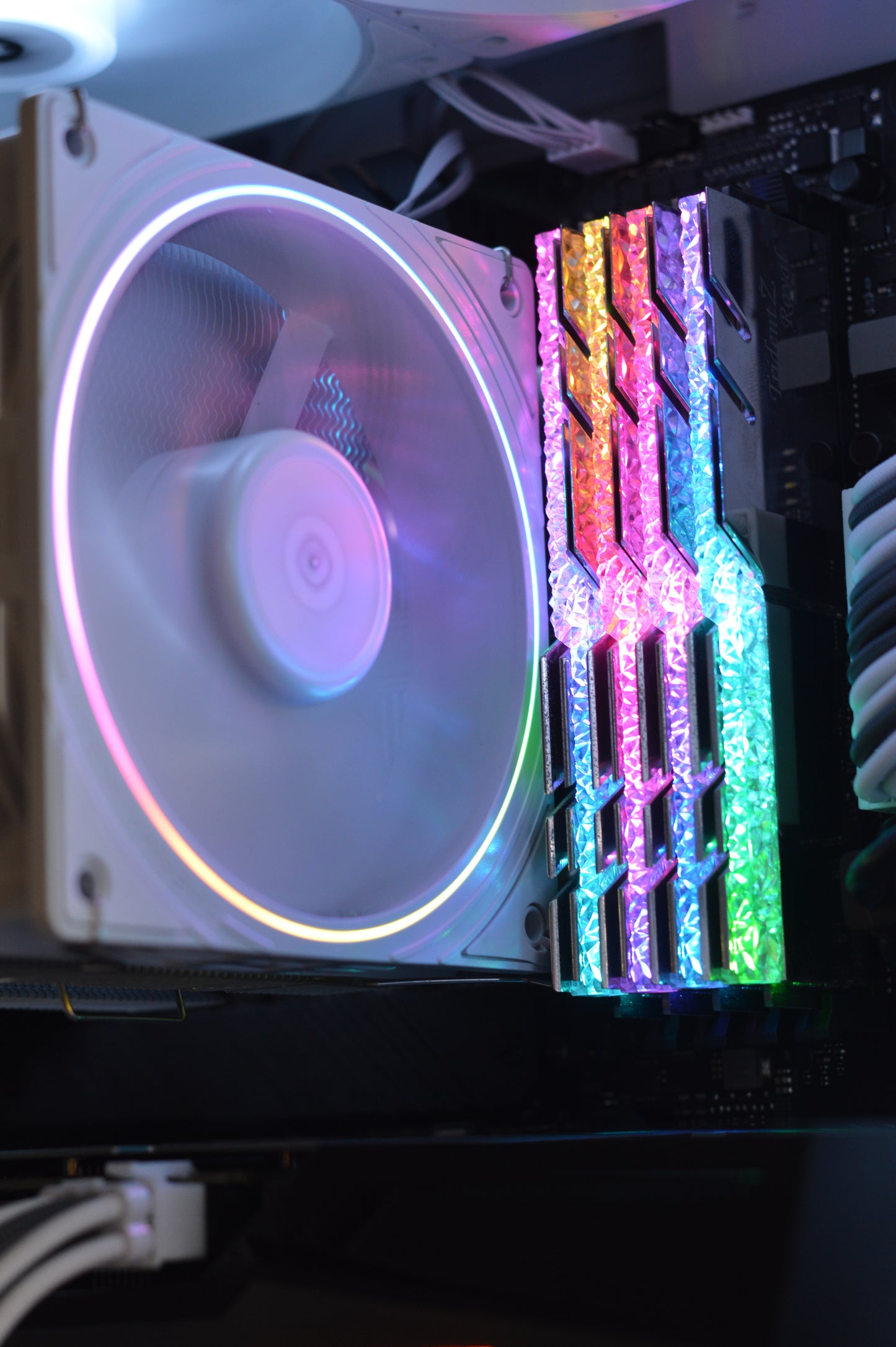 🔥 Gaming PC Ryzen 7 5800X | RTX 3060 Ti | 32GB Royal | 1TB NVMe – Disponible al momento❗️
