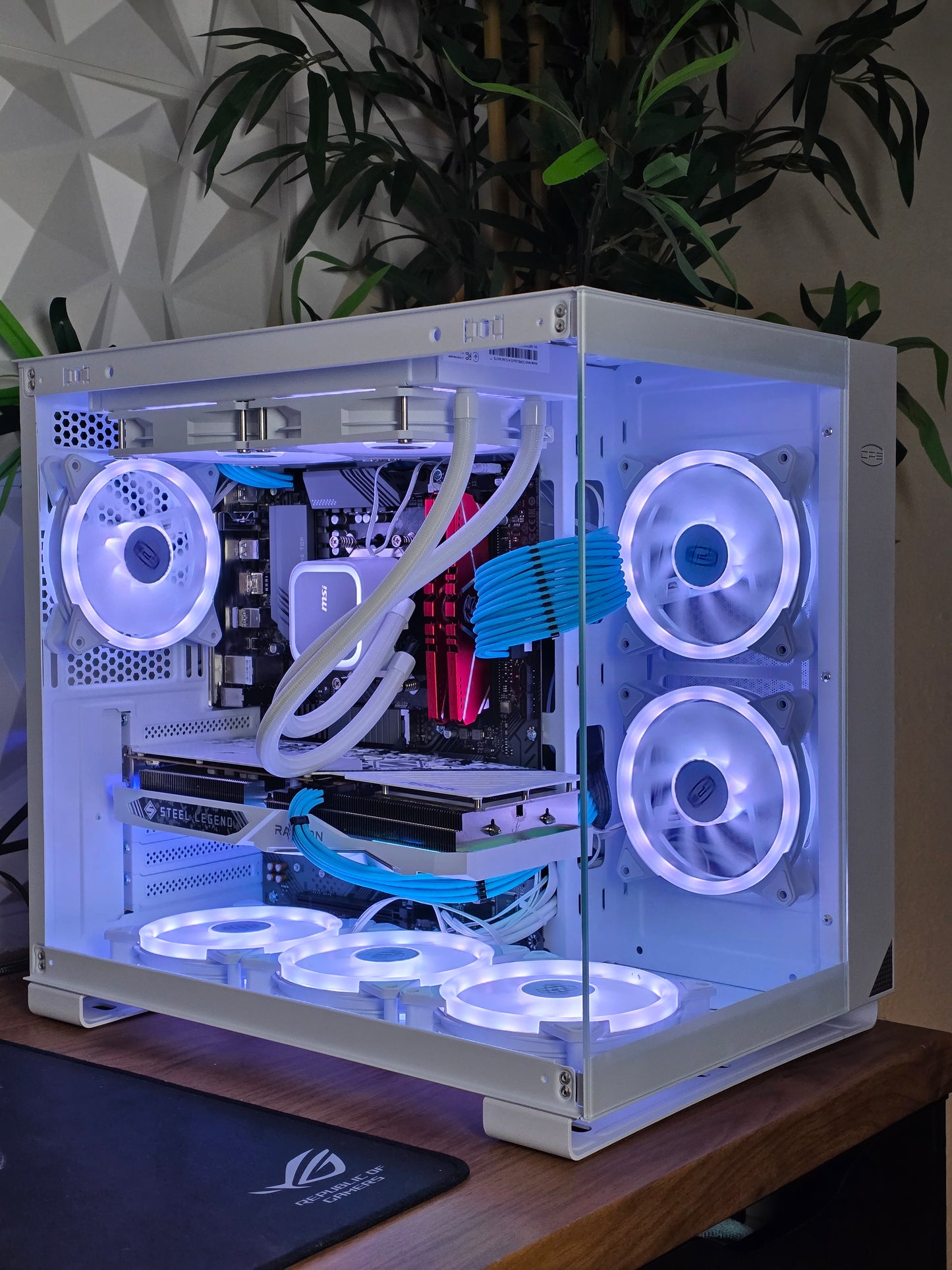💎 Crystal Frost RX7600 Edition | Ryzen 5 5500 | 1TB M.2 SSD | 16GB DDR4 | 750W Gold | Windows 11 Pro