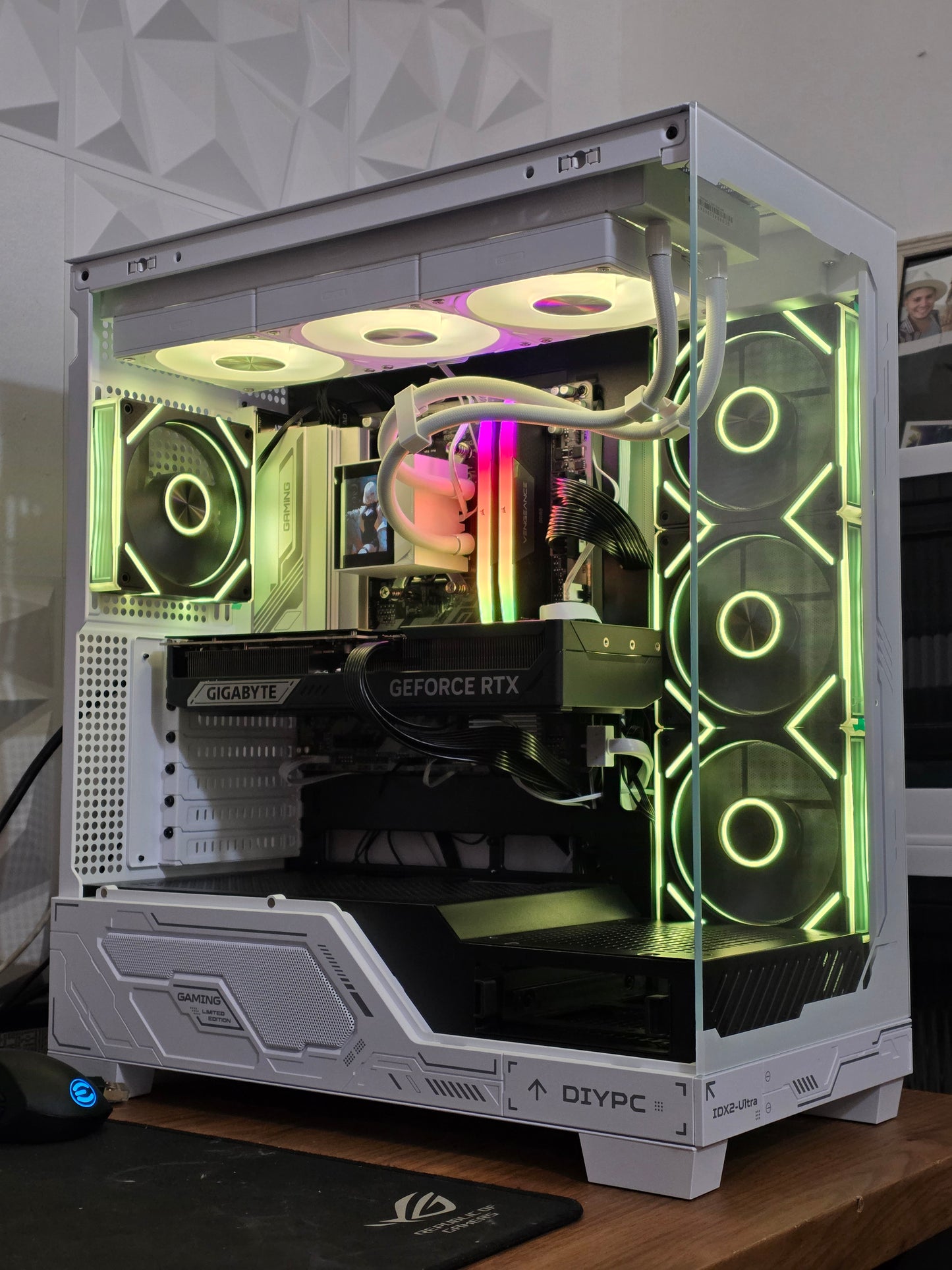 Gaming PC Green Pulse – Intel i9-14900KF | RTX 5070 Ti 16GB | 32GB RAM | Z790 WiFi