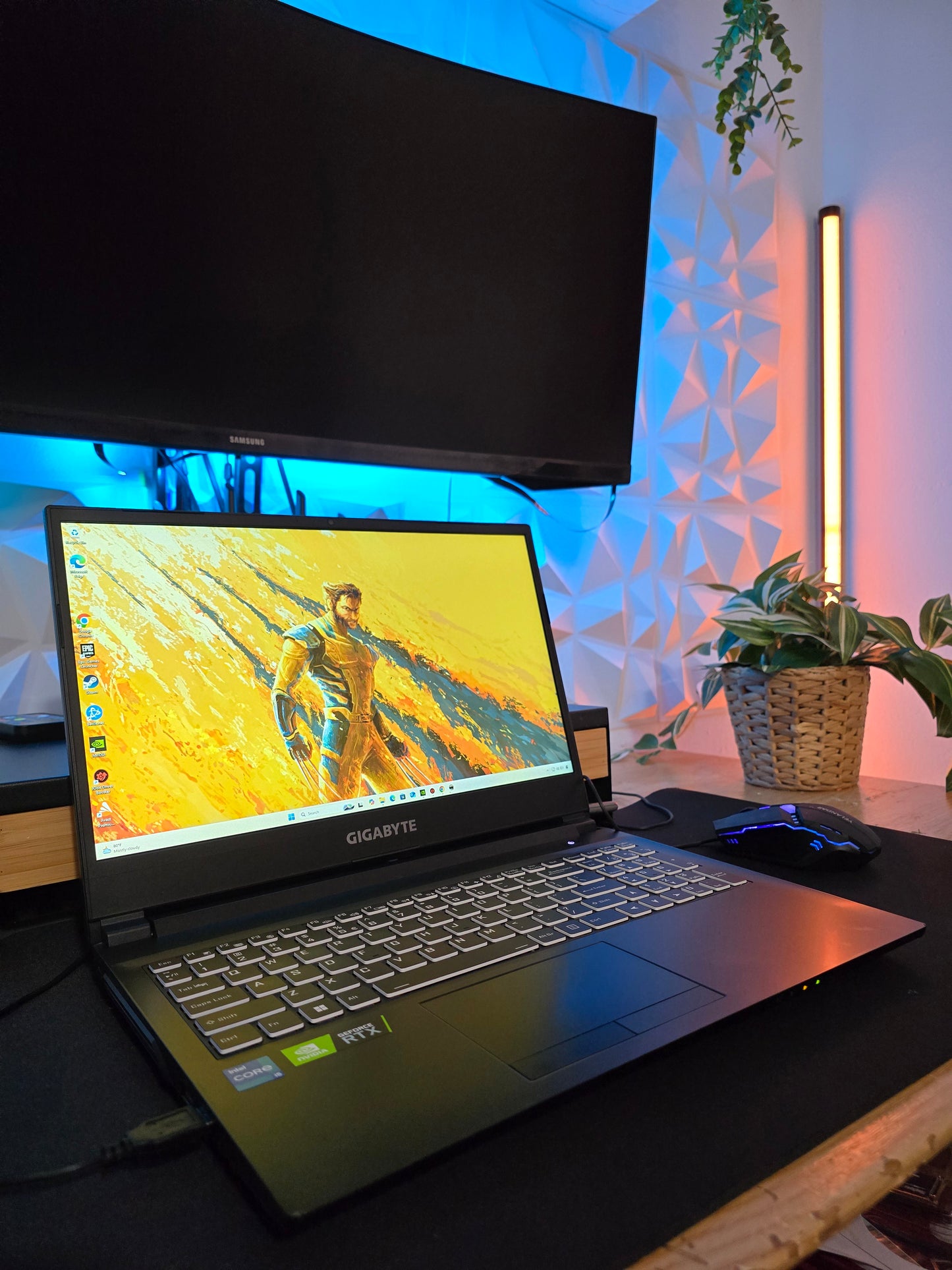 Laptop Gaming Gigabyte G5 KD RTX 3060, 32 GB RAM, 1.5 TB ( Remanufacturada)