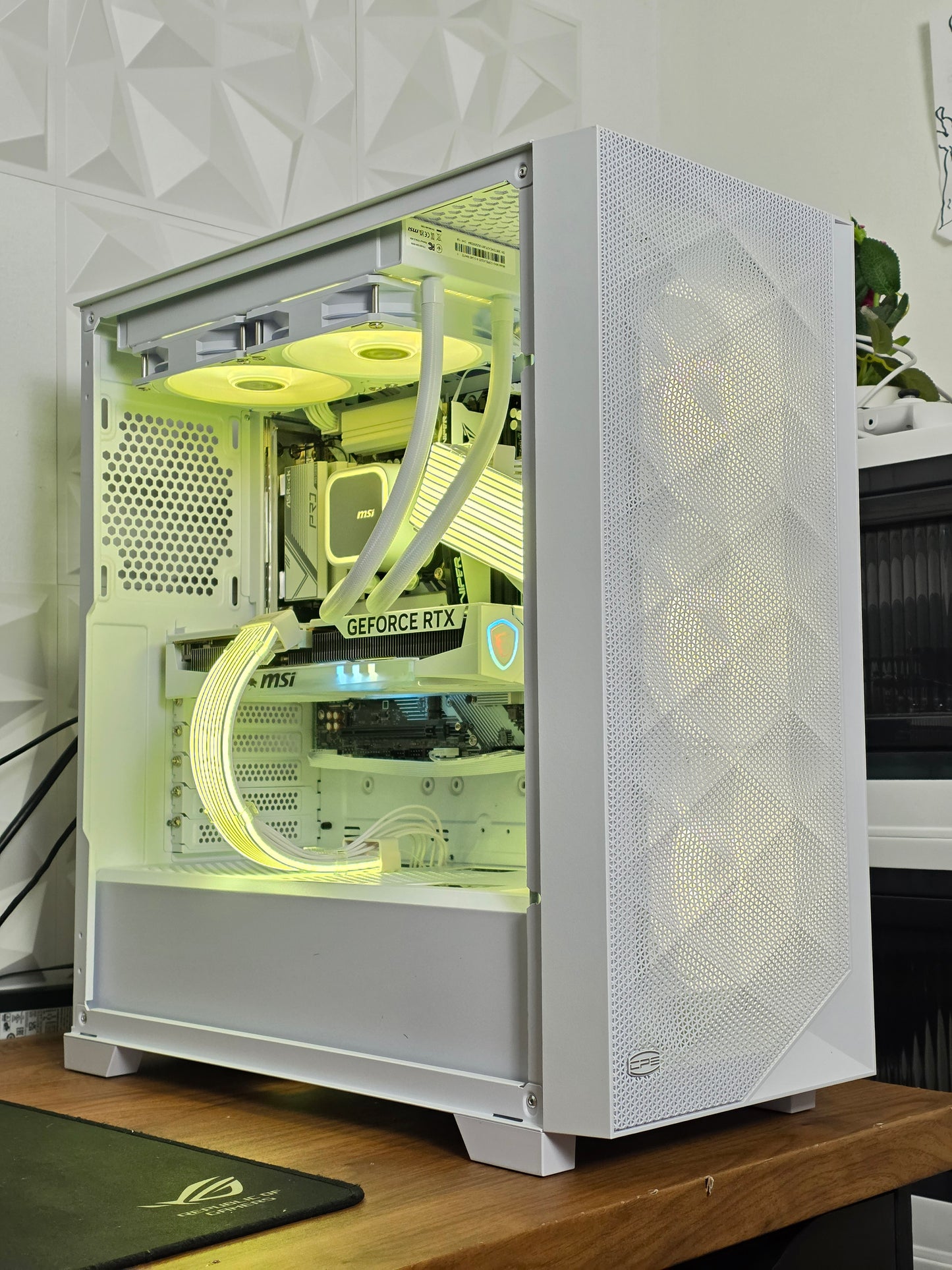 🔥 Gaming PC Intel i5-12600K | RTX 5060 8GB | 16GB DDR5 | 1TB M.2 | RGB