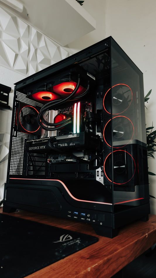 BEAST GAMING PC - Ryzen 9 7900x ⚡ RTX 5070  / 32 GB DDR5 6400MHz / LIQUID COOLER