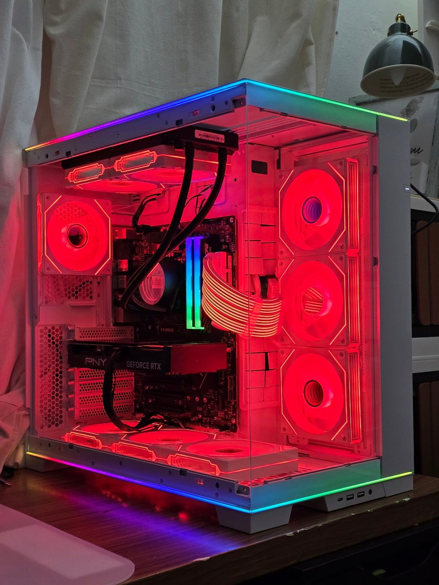 ❄️ Arctic Dominator White Edition | i9-14900F | RTX 4070 SUPER | 32GB DDR5 | 2TB NVMe | WiFi | Windows 11 Pro