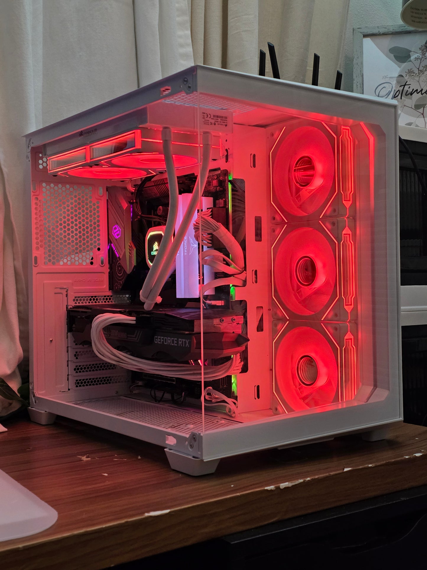 White Extreme Gaming PC – RTX 3080 10GB | Ryzen 9 5950X | 1TB NVMe | 32 GB RAM DDR4 3600 | Liquid Cooling