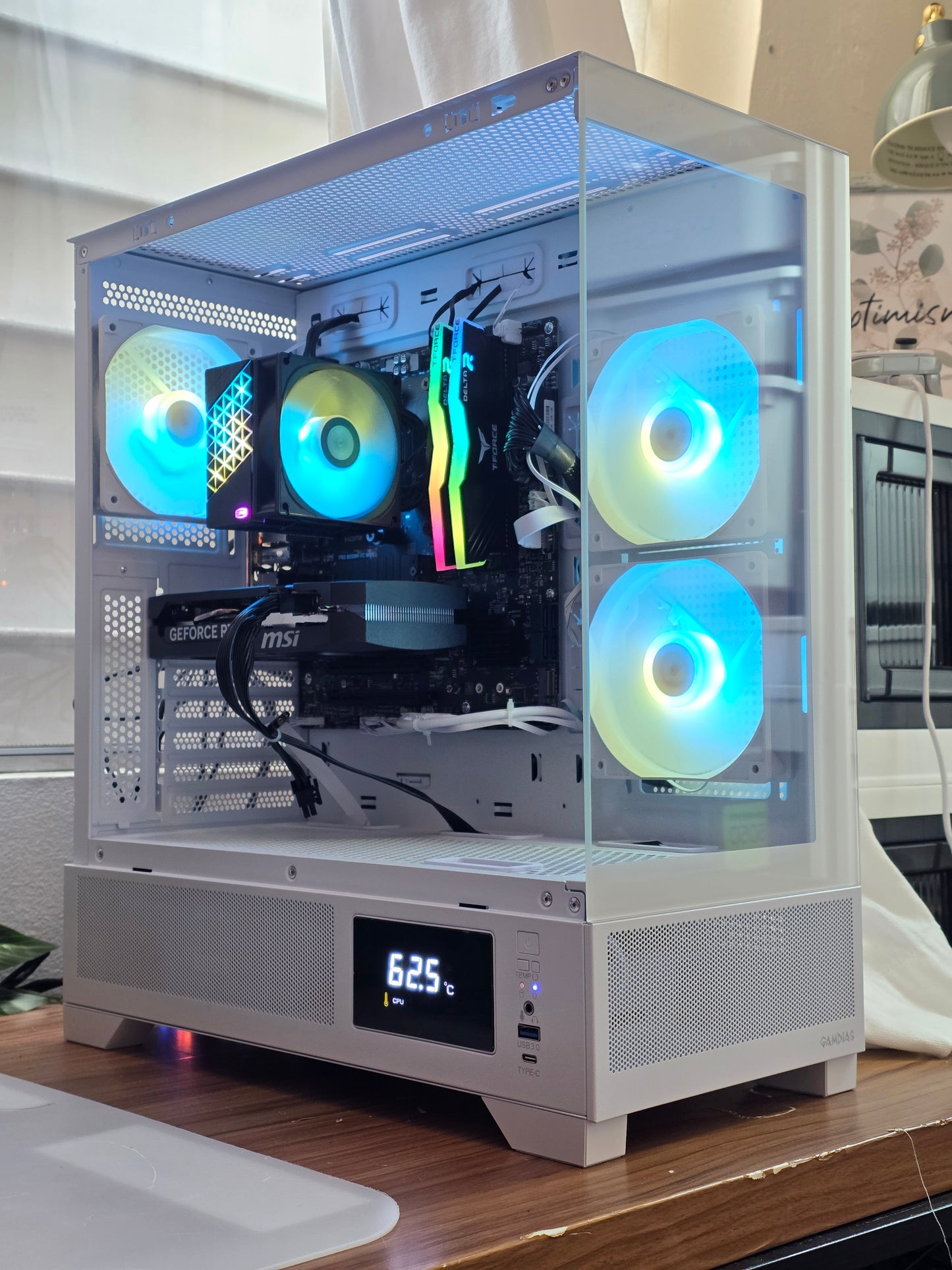 Combo Gaming Starter RGB ⚡ Ryzen 5 5500 | RTX 5050 8GB | 16GB RAM | 1TB NVMe | Monitor 144Hz